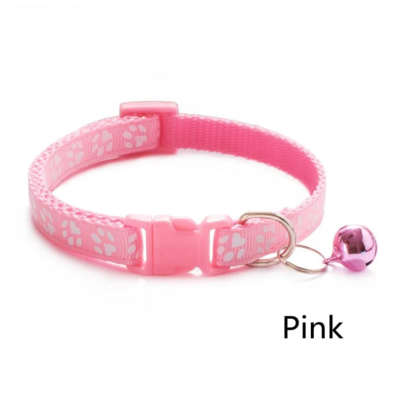 Collar para mascotas con campana, huella de dibujos animados, colorido, para perro, cachorro, gatito, collar ajustable de seguridad con timbre, accesorios para mascotas