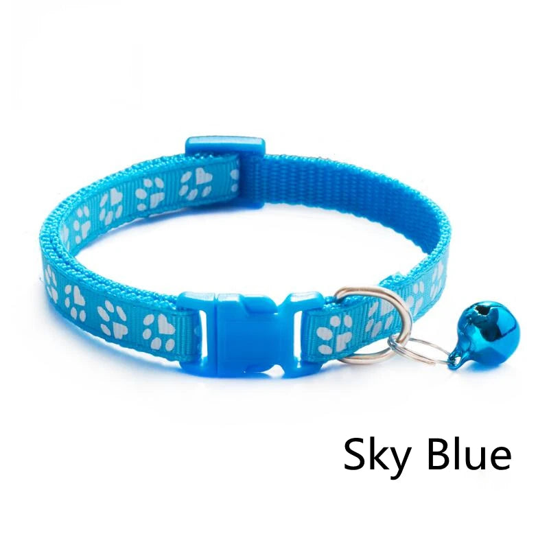 Collar para mascotas con campana, huella de dibujos animados, colorido, para perro, cachorro, gatito, collar ajustable de seguridad con timbre, accesorios para mascotas