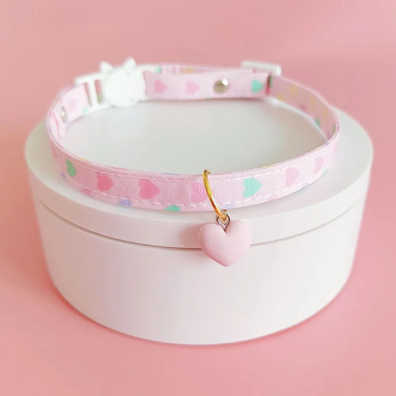 Adjustable Pet Cat Collar Safety Buckle Puppy Kitten Collar Printed Pattern Heart Neck Decorative Collar Pet Accessories